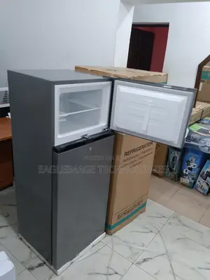 Sleek-Sized Hisense 205l Top-Freezer Refrigerator(Ref205dr)