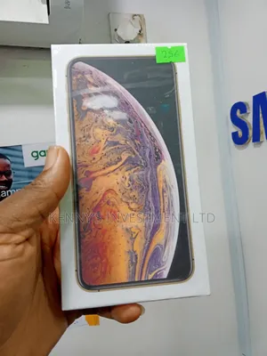 New Apple iPhone XS Max 256 GB Silver