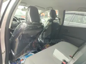 Toyota Yaris LE Hatchback 5dr 2013 Pink