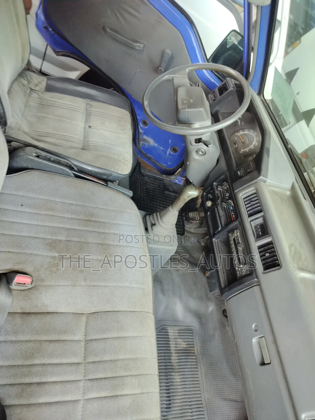 Mitsubishi L300 2006 Blue