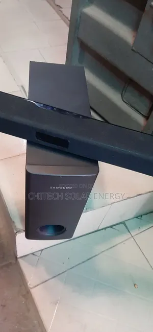 Samsung Soundbar With Bluetooth and USB Ports