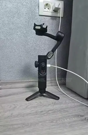 Professional Mobile Phone Gimbal Smart Xe for iPhone