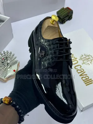 Glossy Leather Roberto Cavalli Lace Up Shoe