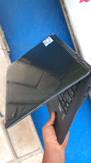 Laptop Dell Latitude 7450 8GB Intel Core I5 SSD 256GB
