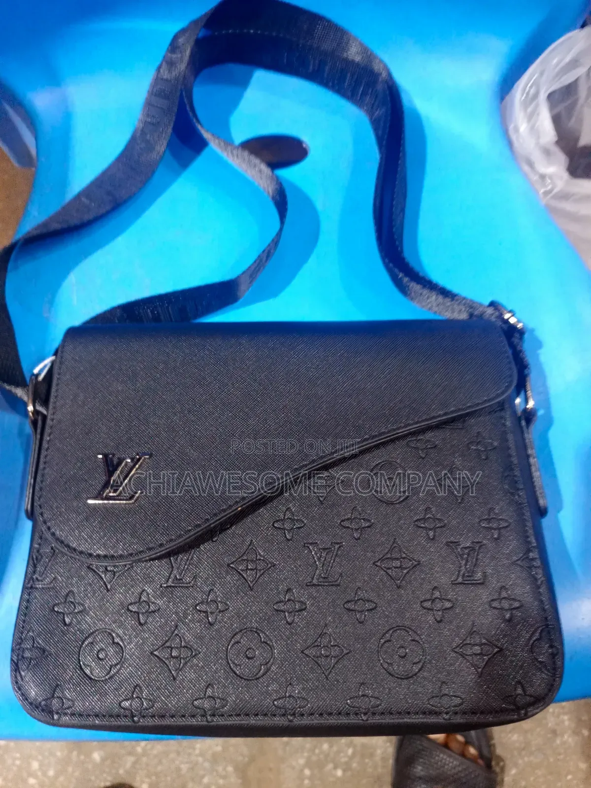 Quality Lv Side Bag