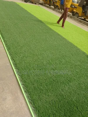 High Quality Artificial Grass Rug for Football Pitch