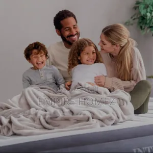 "Luxury Comfort: 13-Inch Queen-Size Inflatable Mattress