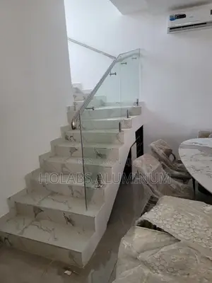 Front Handrail