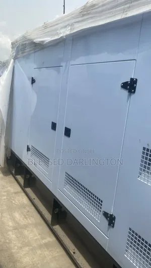 500kva England Soundproof Perkins Generator