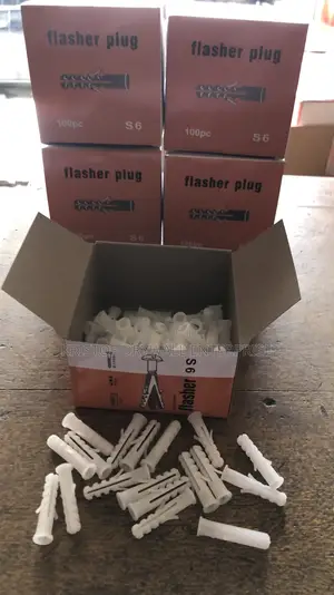 Fisher Pegs