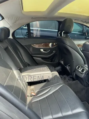 Mercedes-Benz C300 2015 Black