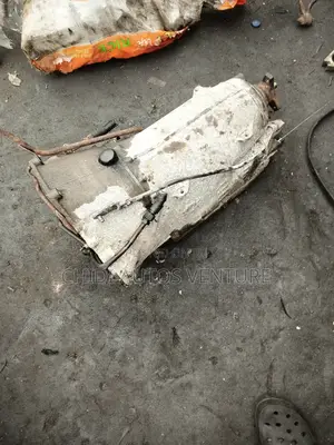 Mercedes Benz Gear Box 210 Model