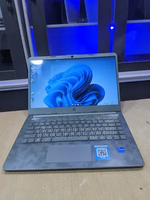 Laptop HP 240 G8 8GB Intel Core I5 SSD 256GB