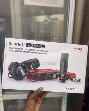 Scarlett 2i2 Studio Bundle (3rd Gen)