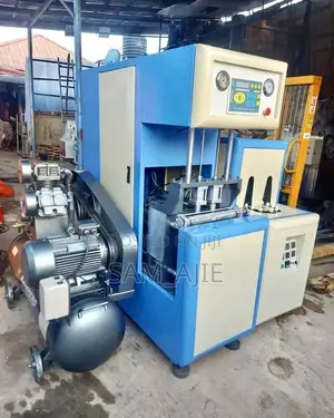 Semi- Automatic Plastic Bottle Machine