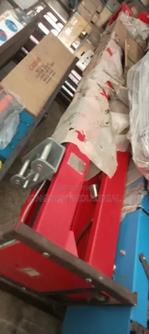 Electric Car Lifting Machine 4000kg