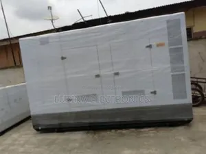 Brand New Perkins 650kva Soundproof Diesel Lister Generator