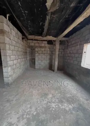 4bdrm Duplex in Jahi for sale