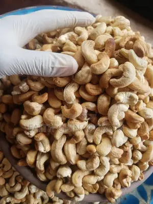 Roasted Cashew Nuts at Good Price