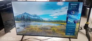 65inches Hisense Frameless Smart Tv Uhd