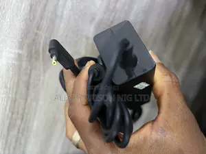 Toshiba Pin Mouth Charger