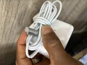 Apple Safe 1 45w Charger