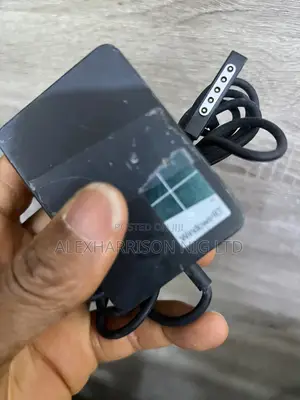 Microsoft Pro Charger 2