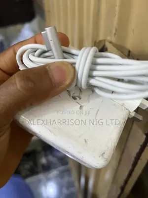 Apple Safe 1 85w Charger