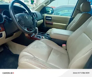 Toyota Sequoia Limited 4dr SUV 4WD (5.7L 8cyl 6A) 2008 Blue