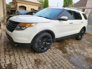 Ford Explorer 2012 White
