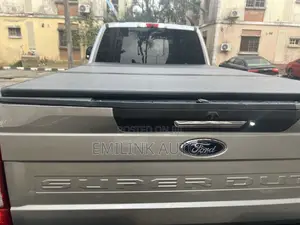 Ford F-450 2022 Gray