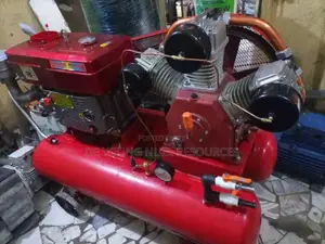 Mobile Air Compressor 3-cylinder For Air Jackhammer Diesel