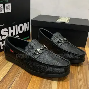Ferragamo Loafers Shoe