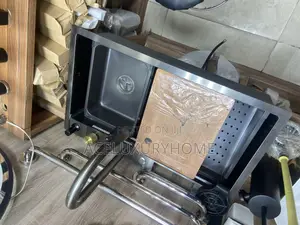 Modern Kitchen Sink With Cutter