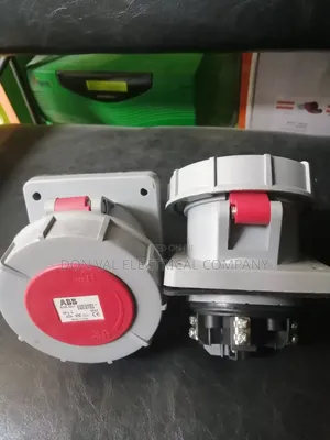 63amps 4pins Panel Mounted Socket Industrial