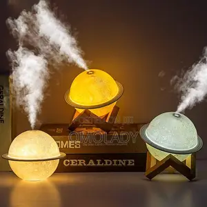 Colour Changing Planet Humidifier