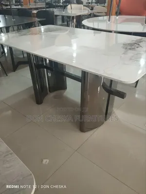Dinning Table