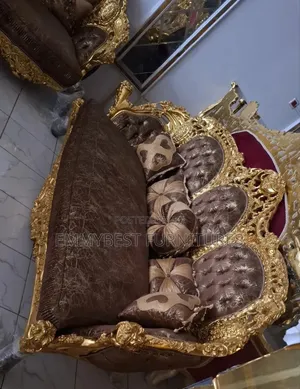 Luxurious Golden Royal Sofa Chairs, 8 Seaters.