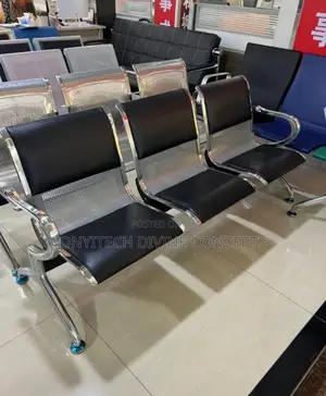 Waiting Chair Padded by 3