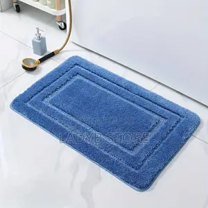 Fluffy Foot Mat