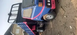 Mitsubishi Canter Tipper