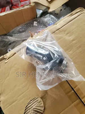 Thermostat for 2gr FKS Engine 018/ 2022