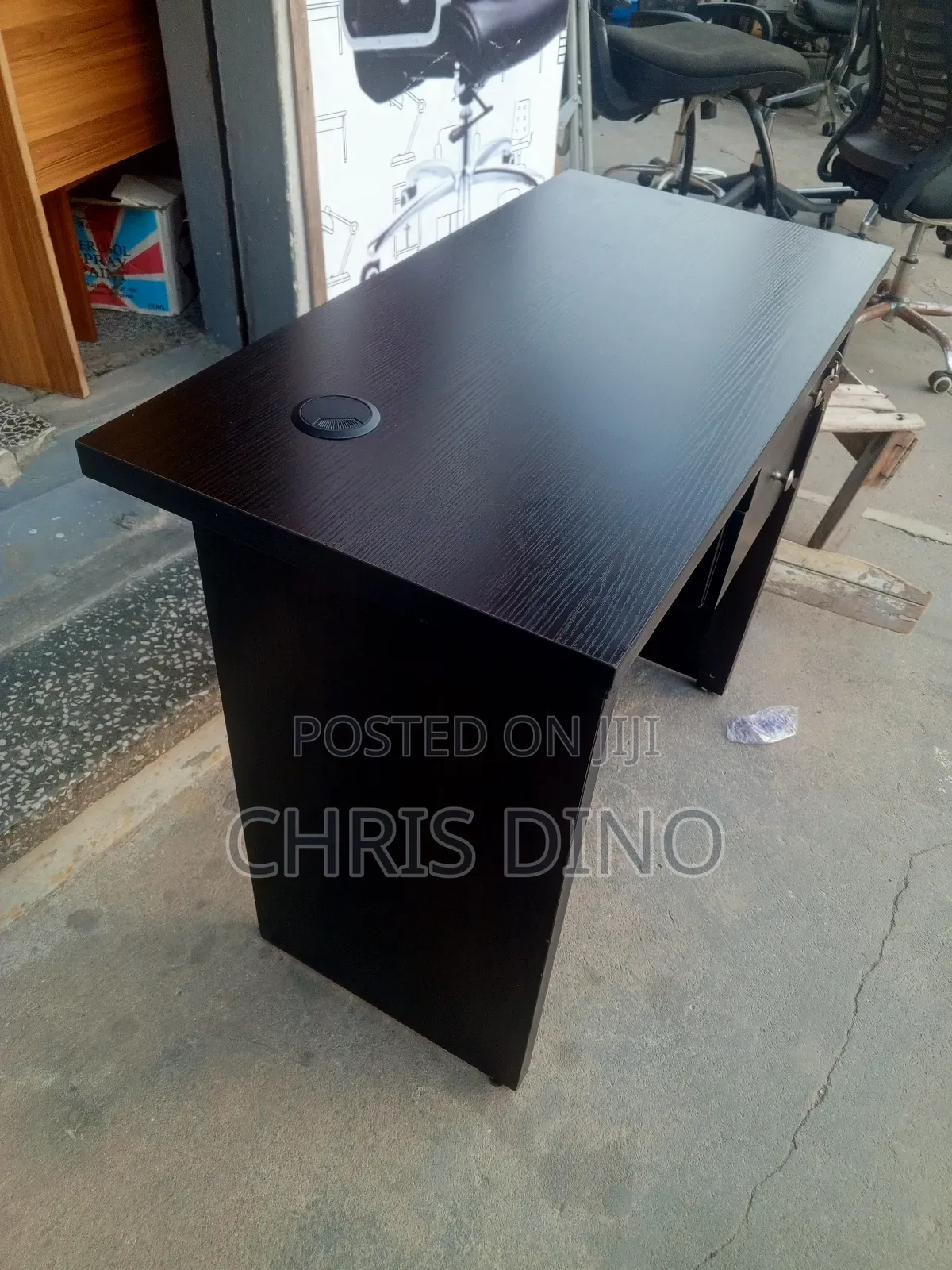3 Ft Office Table
