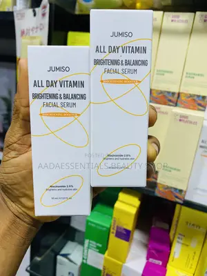 Jumiso All Day Vitamin Brightening Balancing Facial Serum