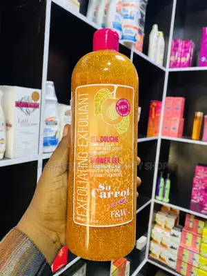 Fair White So Carrot Exfoliating Shower Gel