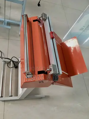 Pedal Sealing Machine With Cutter