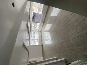 To Let Shop