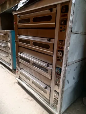 16tray Industrial Baking Oven (Fairly Used)