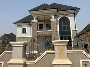 5bdrm Duplex in After Brains And, Galadimawa for sale