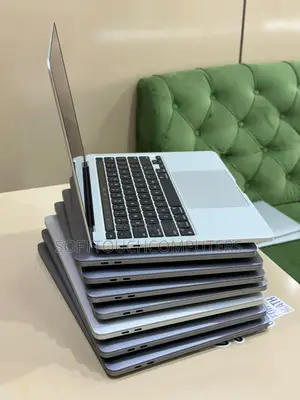 Laptop Apple MacBook Pro 2018 8GB Intel Core i5 SSD 512GB